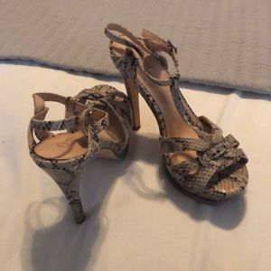 Platform Strappy Snakeskin Heel!!!